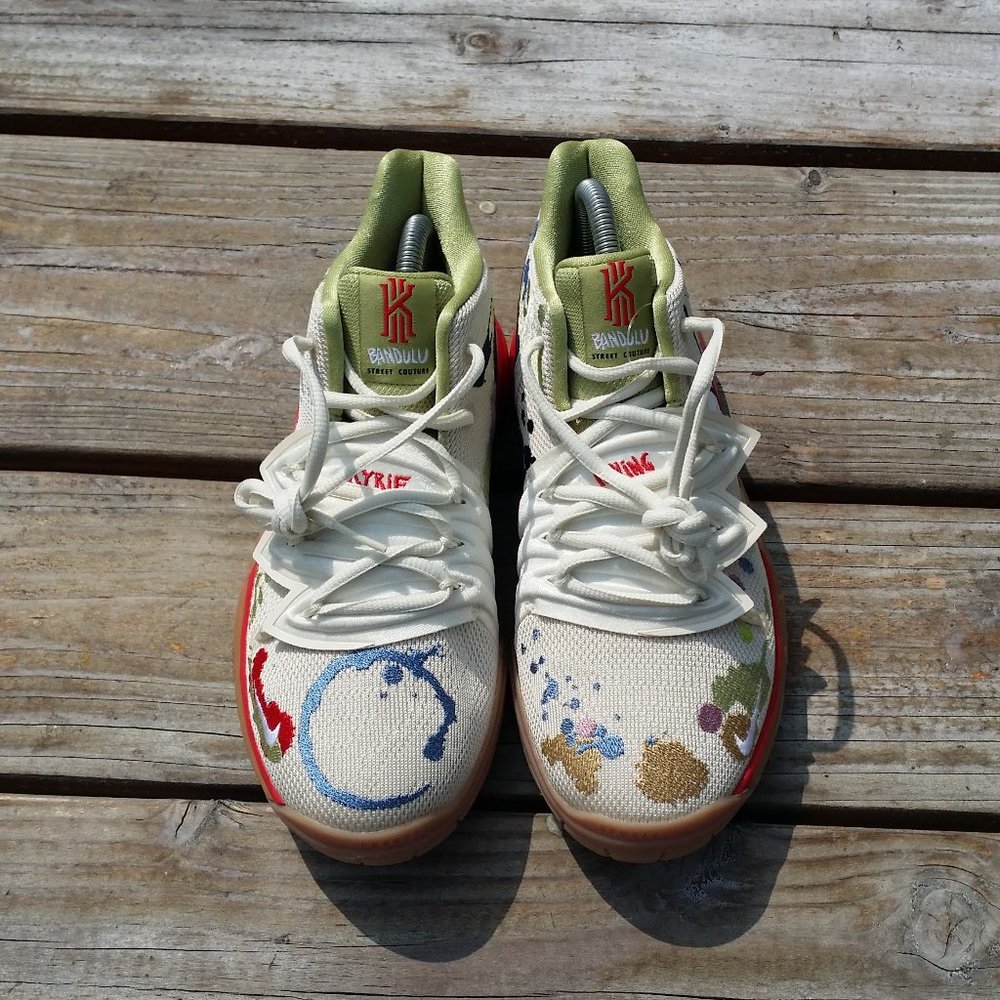Women Size 7 Nike Kyrie 5 Bandulu Basketball Shoes - Picture 5 of 8